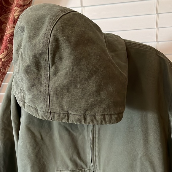 Carhartt Coat 2XL - Picture 4 of 10
